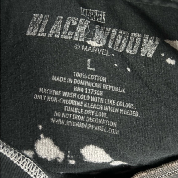 Marvel Black Widow graphic short sleeve t-shirt with bleach splatter look size L - Picture 3 of 4
